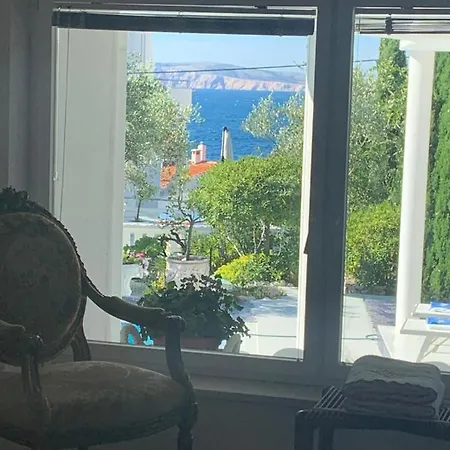 Chanel Villa *